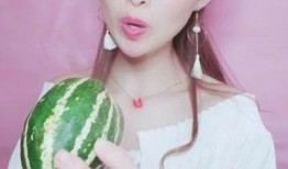 娱乐吃瓜酱主动的女生,主动出击，她如何成为恋爱场上的焦点？